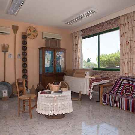 Mandalena Hotel Apartments بروتاراس المظهر الخارجي الصورة