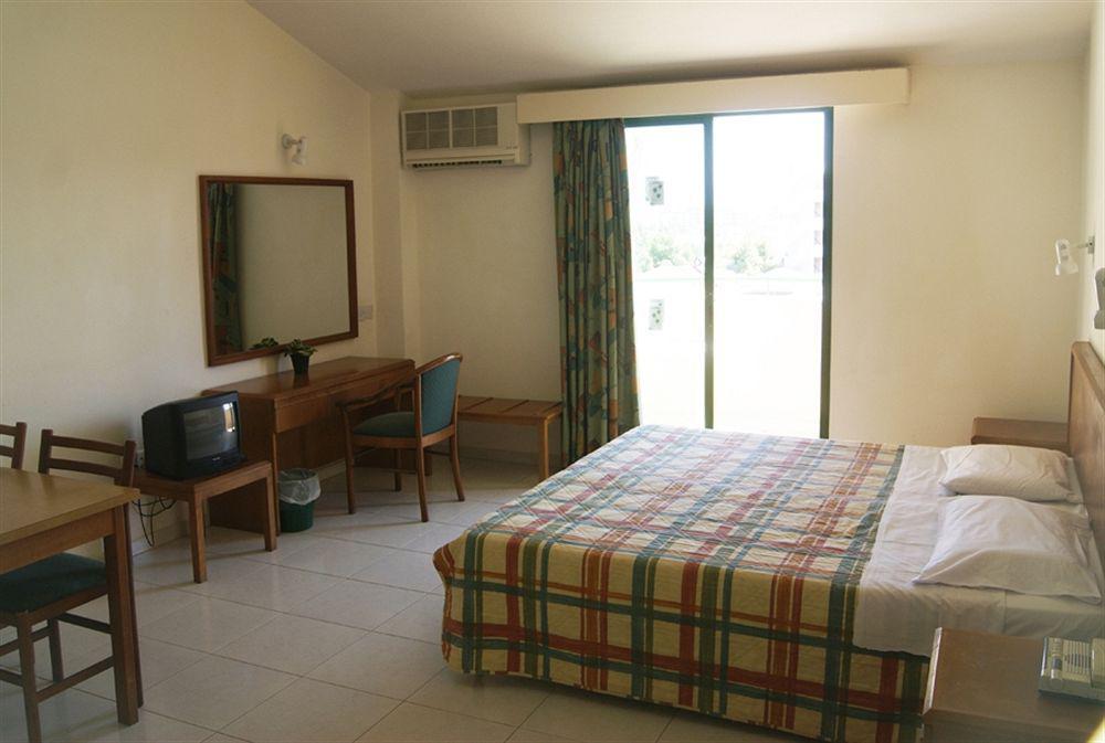 Mandalena Hotel Apartments بروتاراس المظهر الخارجي الصورة