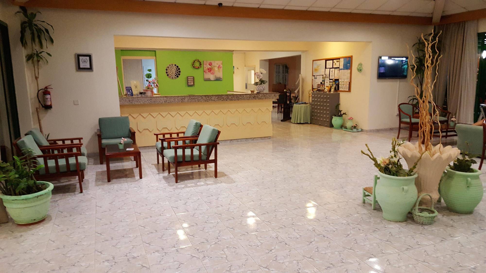 Mandalena Hotel Apartments بروتاراس المظهر الخارجي الصورة